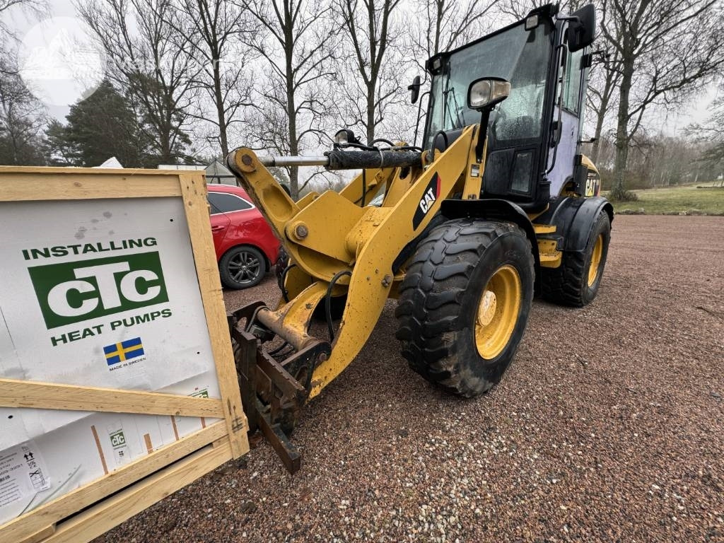 CAT 908 H - Utovarivač na kotačima: slika CAT 908 H - Utovarivač na kotačima CAT 908 H - Utovarivač na kotačima: slika CAT 908 H - Utovarivač na kotačima