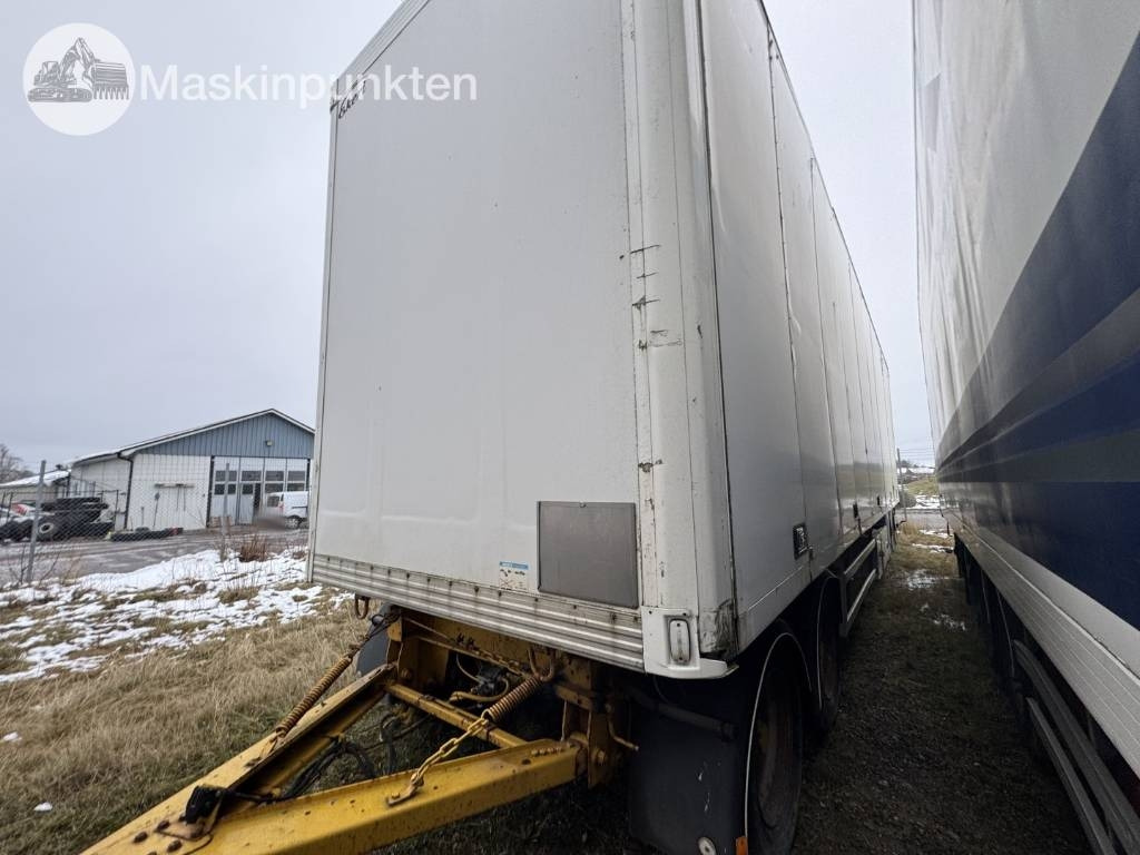 Ekeri L4 - Prikolica sa zatvorenim sandukom: slika Ekeri L4 - Prikolica sa zatvorenim sandukom Ekeri L4 - Prikolica sa zatvorenim sandukom: slika Ekeri L4 - Prikolica sa zatvorenim sandukom