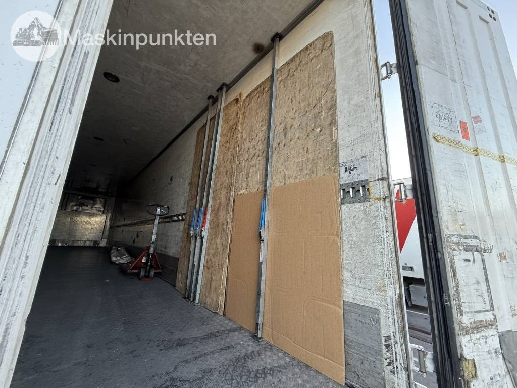 Prikolica sa zatvorenim sandukom Ekeri Trailer: slika Prikolica sa zatvorenim sandukom Ekeri Trailer