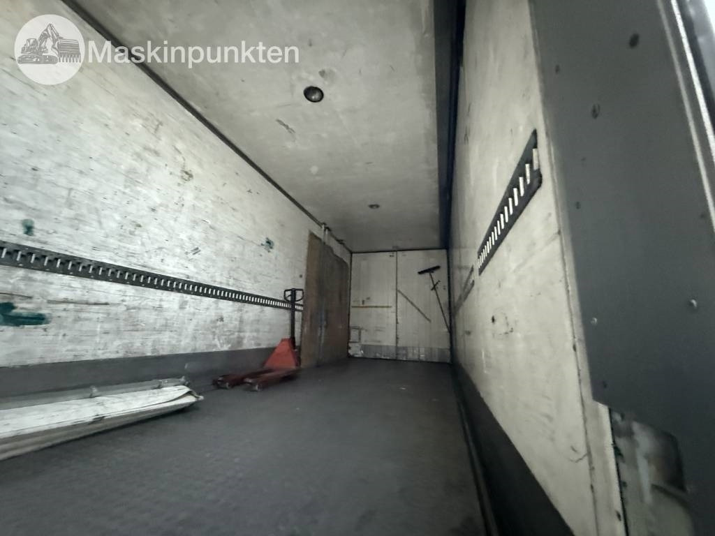 Prikolica sa zatvorenim sandukom Ekeri Trailer: slika Prikolica sa zatvorenim sandukom Ekeri Trailer