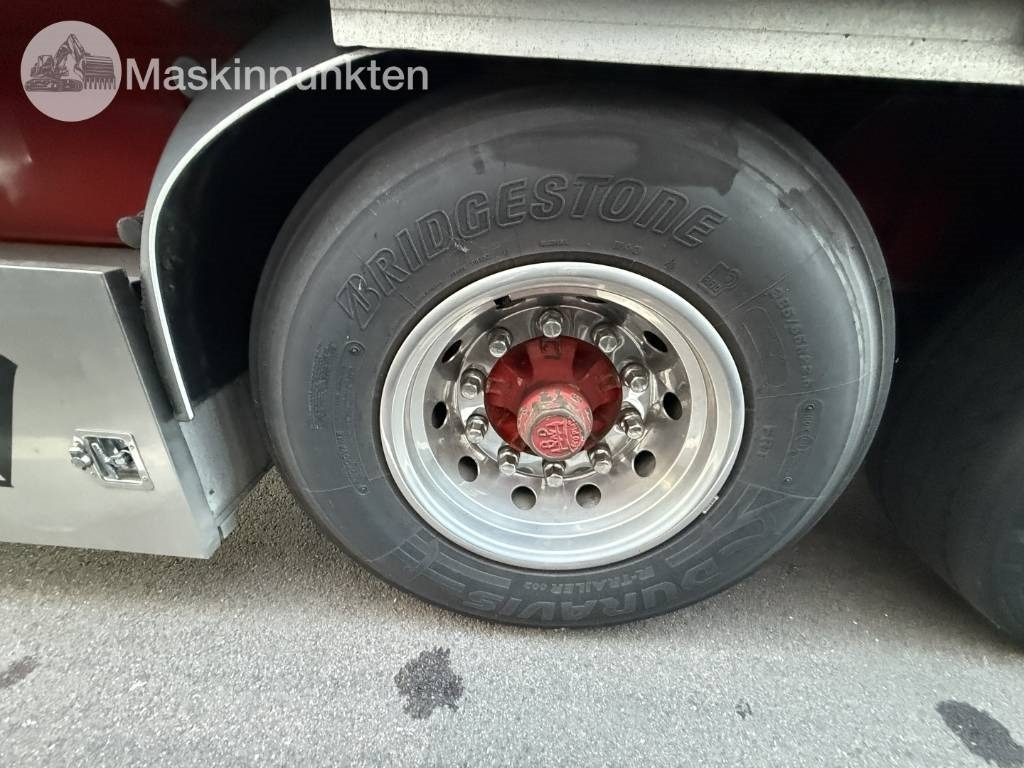 Prikolica sa zatvorenim sandukom Ekeri Trailer: slika Prikolica sa zatvorenim sandukom Ekeri Trailer