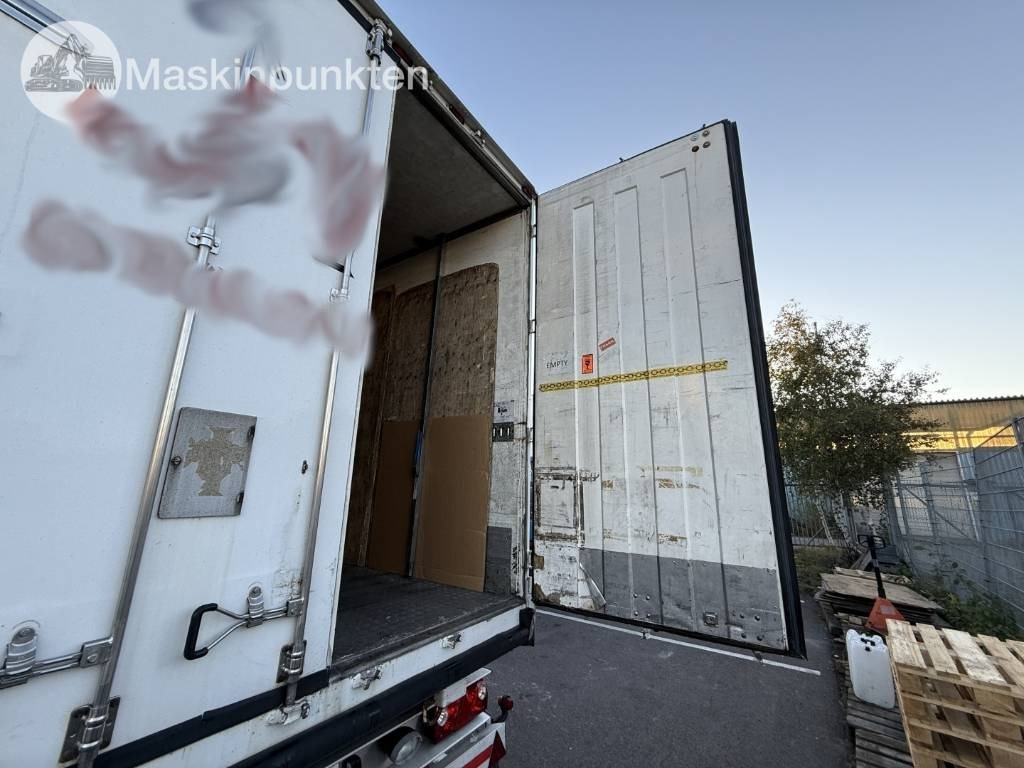 Prikolica sa zatvorenim sandukom Ekeri Trailer: slika Prikolica sa zatvorenim sandukom Ekeri Trailer