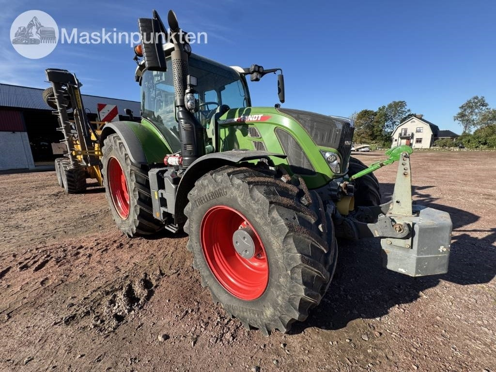 Fendt 724 Vario - Traktor: slika Fendt 724 Vario - Traktor Fendt 724 Vario - Traktor: slika Fendt 724 Vario - Traktor