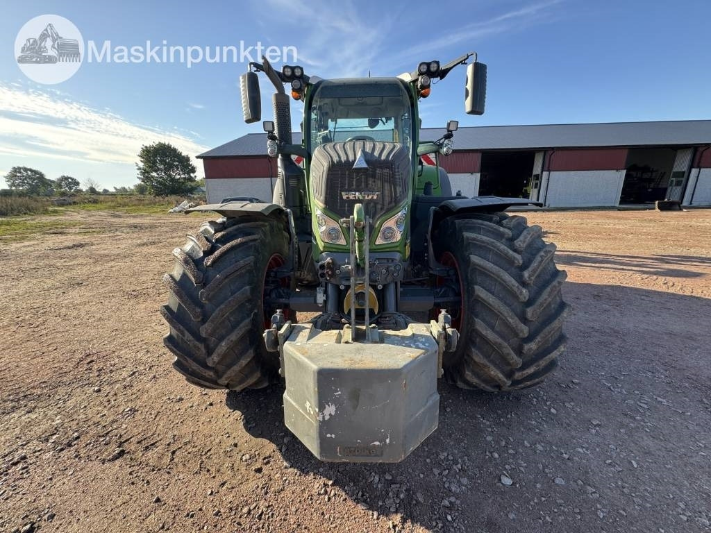 Fendt 724 Vario - Traktor: slika Fendt 724 Vario - Traktor Fendt 724 Vario - Traktor: slika Fendt 724 Vario - Traktor