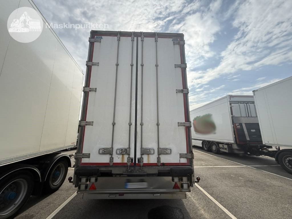 HFR PF 36 - Prikolica hladnjača: slika HFR PF 36 - Prikolica hladnjača HFR PF 36 - Prikolica hladnjača: slika HFR PF 36 - Prikolica hladnjača