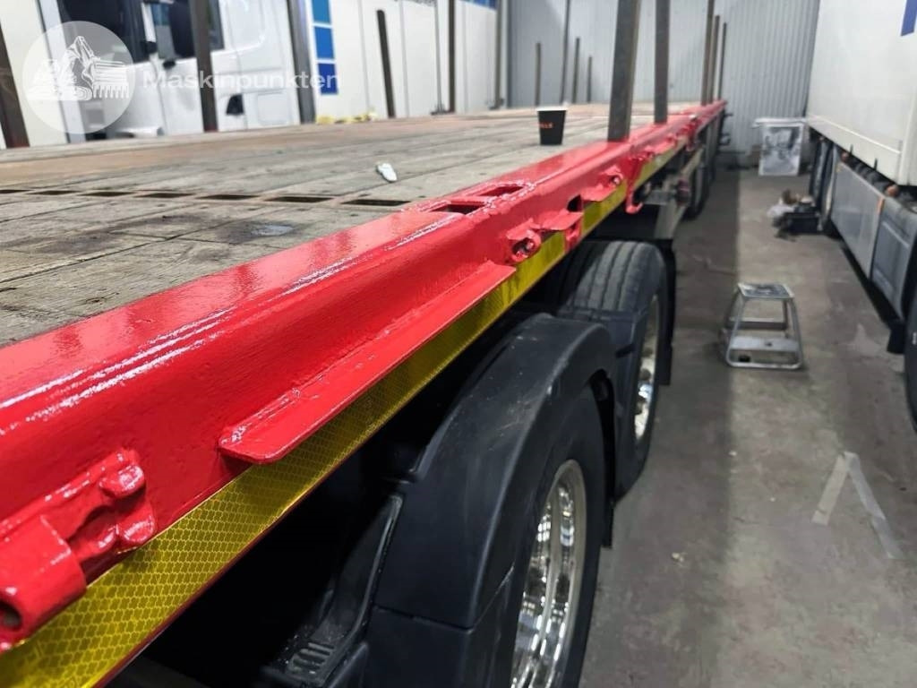 HRD S PTB 3N TROMBON - Poluprikolica plato/ Otvoreni sanduk: slika HRD S PTB 3N TROMBON - Poluprikolica plato/ Otvoreni sanduk HRD S PTB 3N TROMBON - Poluprikolica plato/ Otvoreni sanduk: slika HRD S PTB 3N TROMBON - Poluprikolica plato/ Otvoreni sanduk