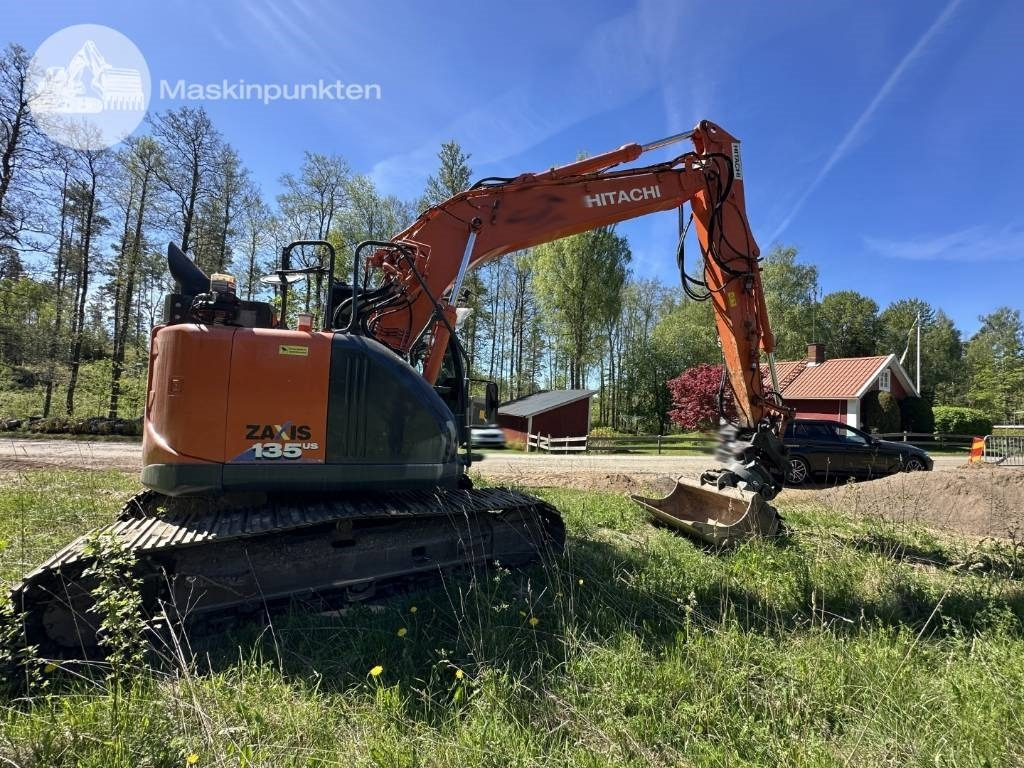 Hitachi ZX 135 US-6 - Bager gusjeničar: slika Hitachi ZX 135 US-6 - Bager gusjeničar Hitachi ZX 135 US-6 - Bager gusjeničar: slika Hitachi ZX 135 US-6 - Bager gusjeničar