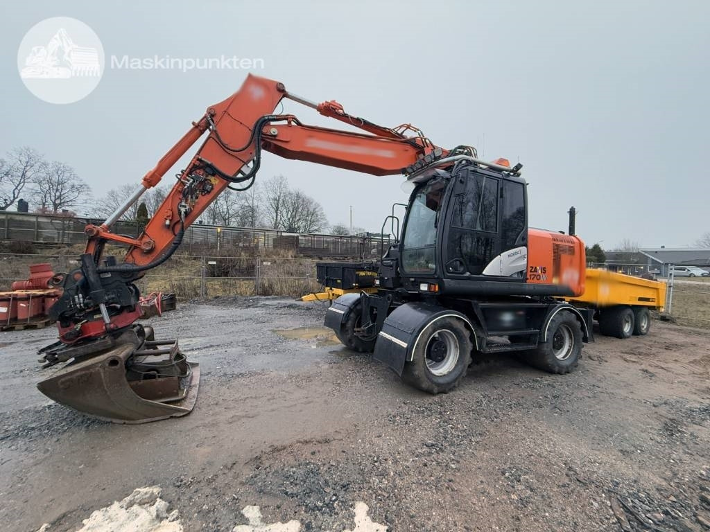 Hitachi ZX 170 W-5 B - Bager na kotačima: slika Hitachi ZX 170 W-5 B - Bager na kotačima Hitachi ZX 170 W-5 B - Bager na kotačima: slika Hitachi ZX 170 W-5 B - Bager na kotačima