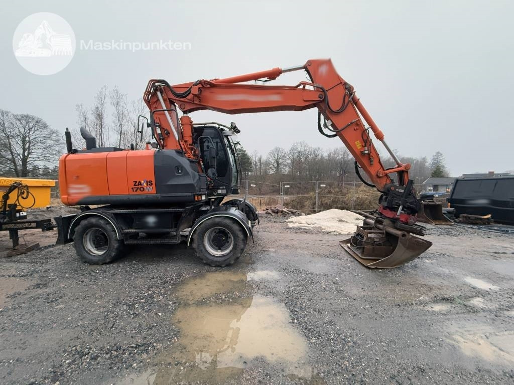 Hitachi ZX 170 W-5 B - Bager na kotačima: slika Hitachi ZX 170 W-5 B - Bager na kotačima Hitachi ZX 170 W-5 B - Bager na kotačima: slika Hitachi ZX 170 W-5 B - Bager na kotačima