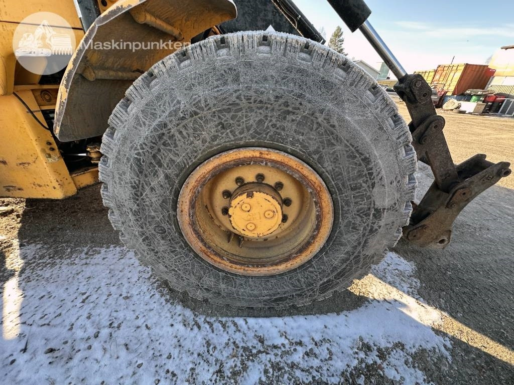 Utovarivač na kotačima Hyundai HL 730 TM-7: slika Utovarivač na kotačima Hyundai HL 730 TM-7 Utovarivač na kotačima Hyundai HL 730 TM-7: slika Utovarivač na kotačima Hyundai HL 730 TM-7