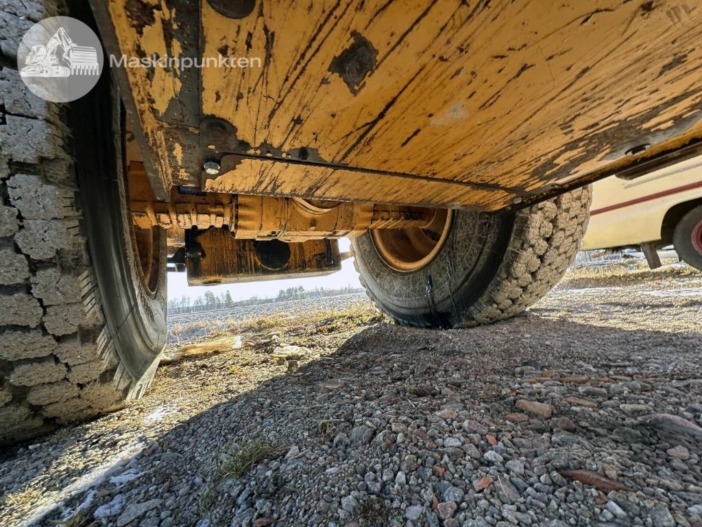 Utovarivač na kotačima Hyundai HL 730 TM-7: slika Utovarivač na kotačima Hyundai HL 730 TM-7 Utovarivač na kotačima Hyundai HL 730 TM-7: slika Utovarivač na kotačima Hyundai HL 730 TM-7