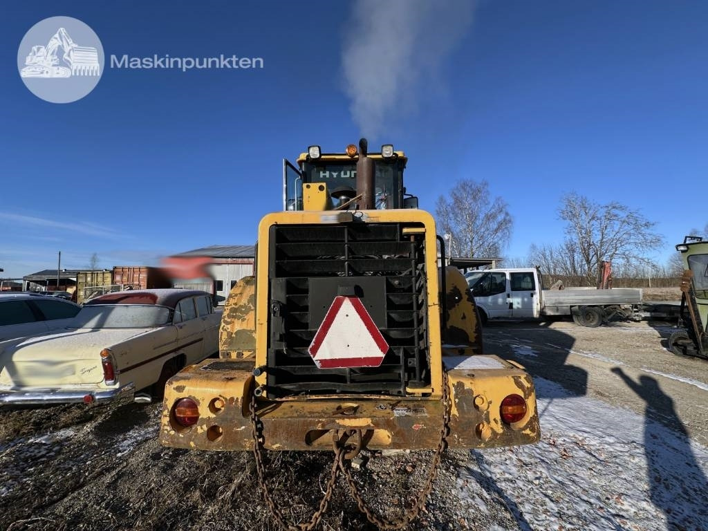 Utovarivač na kotačima Hyundai HL 730 TM-7: slika Utovarivač na kotačima Hyundai HL 730 TM-7 Utovarivač na kotačima Hyundai HL 730 TM-7: slika Utovarivač na kotačima Hyundai HL 730 TM-7