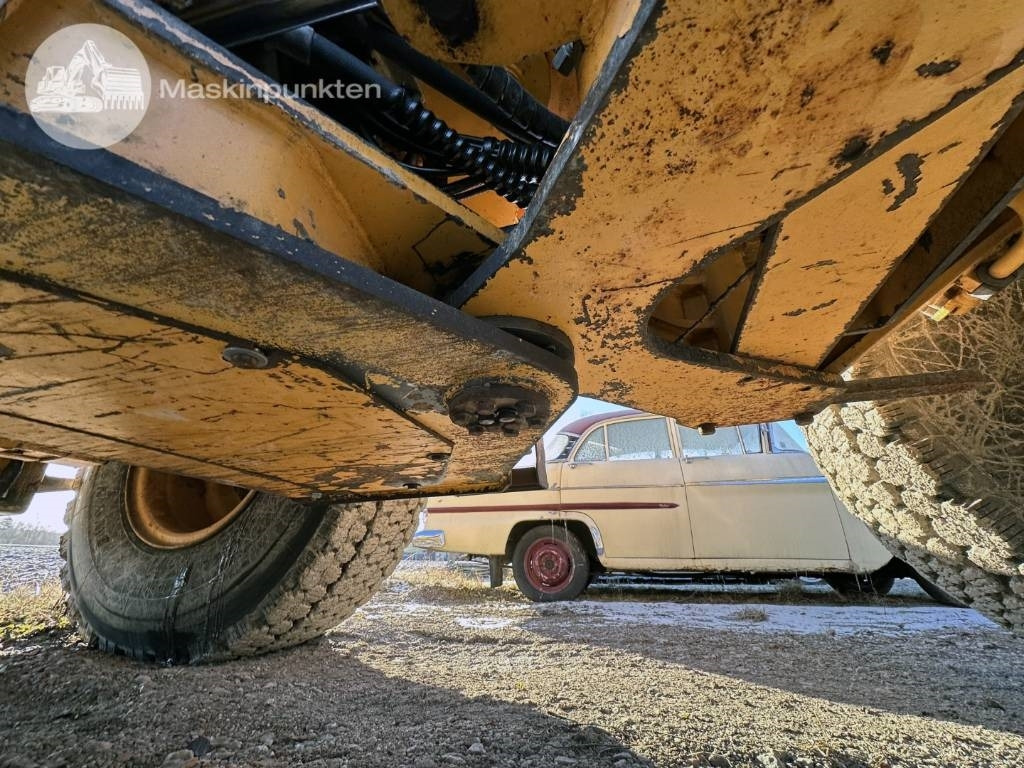 Utovarivač na kotačima Hyundai HL 730 TM-7: slika Utovarivač na kotačima Hyundai HL 730 TM-7 Utovarivač na kotačima Hyundai HL 730 TM-7: slika Utovarivač na kotačima Hyundai HL 730 TM-7