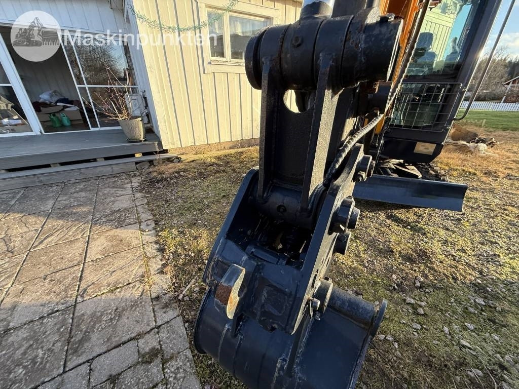 Mini bager Infront Minigrävare: slika Mini bager Infront Minigrävare