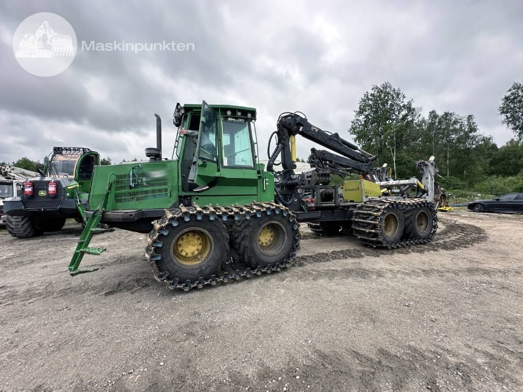 John Deere 1410 D - Forvarder: slika John Deere 1410 D - Forvarder John Deere 1410 D - Forvarder: slika John Deere 1410 D - Forvarder