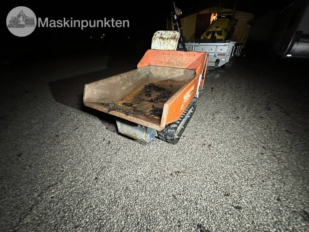 Kubota KC 50L - Mini istovarivač: slika Kubota KC 50L - Mini istovarivač Kubota KC 50L - Mini istovarivač: slika Kubota KC 50L - Mini istovarivač