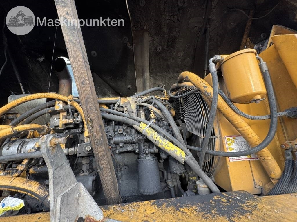 Bager na kotačima Liebherr A 310 B: slika Bager na kotačima Liebherr A 310 B Bager na kotačima Liebherr A 310 B: slika Bager na kotačima Liebherr A 310 B