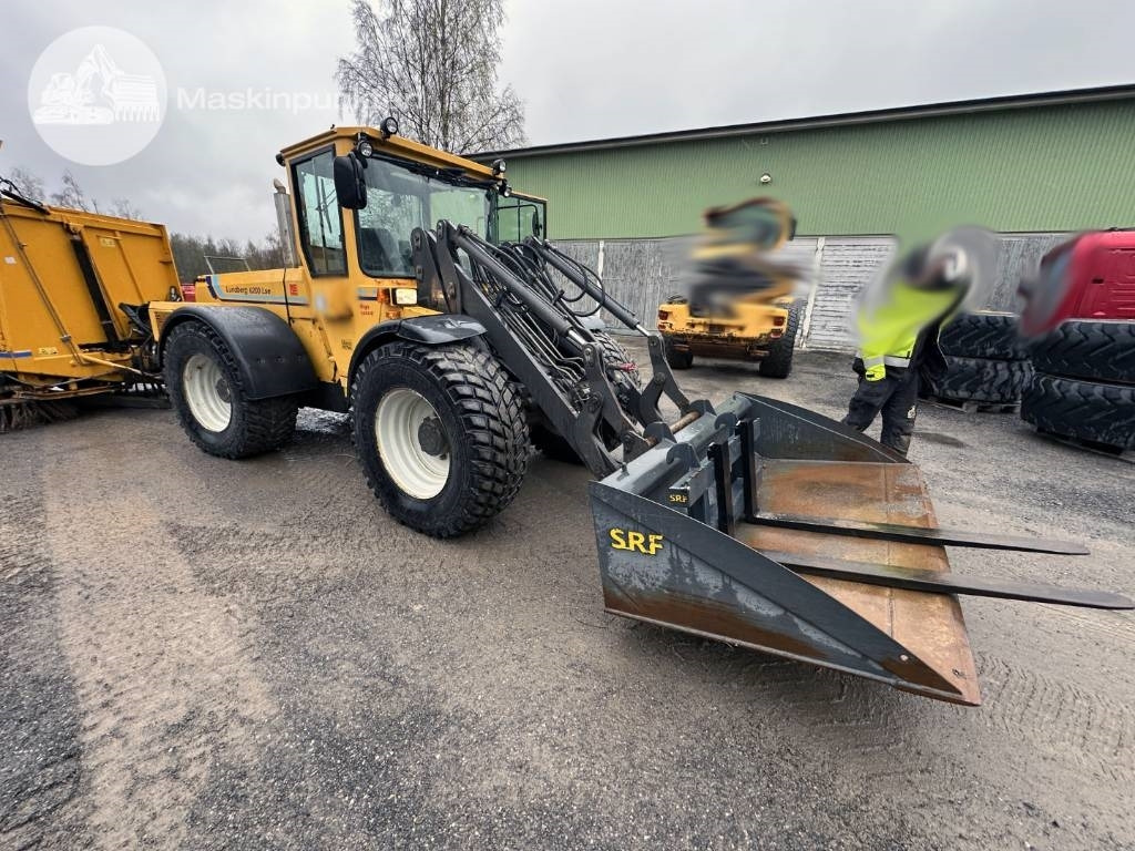 Lundberg 6200 LSE - Utovarivač na kotačima: slika Lundberg 6200 LSE - Utovarivač na kotačima Lundberg 6200 LSE - Utovarivač na kotačima: slika Lundberg 6200 LSE - Utovarivač na kotačima