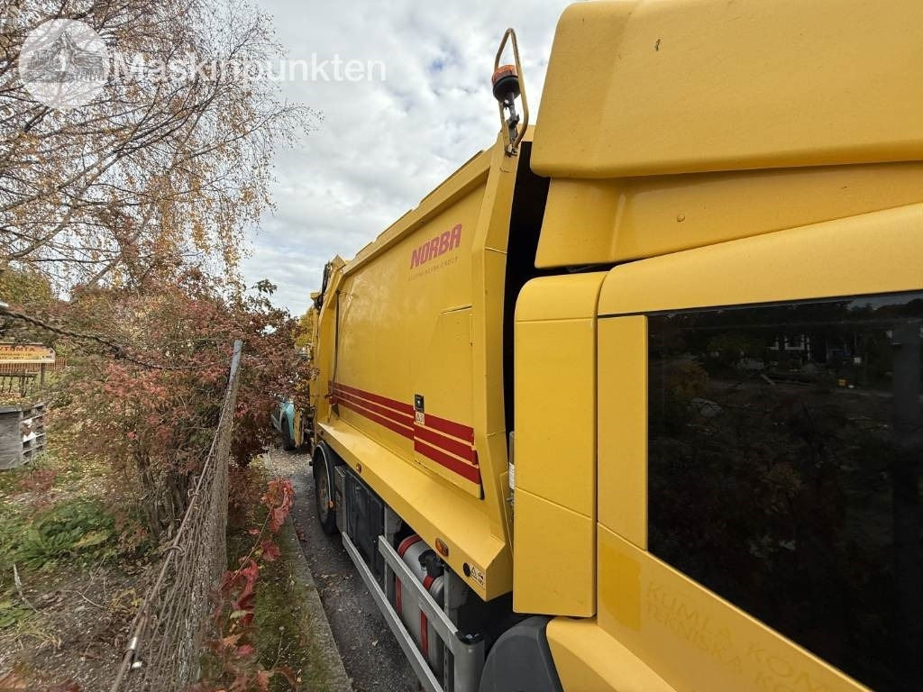 Mercedes-Benz 1833 LL Sopbil - Kamion za odvoz smeća: slika Mercedes-Benz 1833 LL Sopbil - Kamion za odvoz smeća Mercedes-Benz 1833 LL Sopbil - Kamion za odvoz smeća: slika Mercedes-Benz 1833 LL Sopbil - Kamion za odvoz smeća