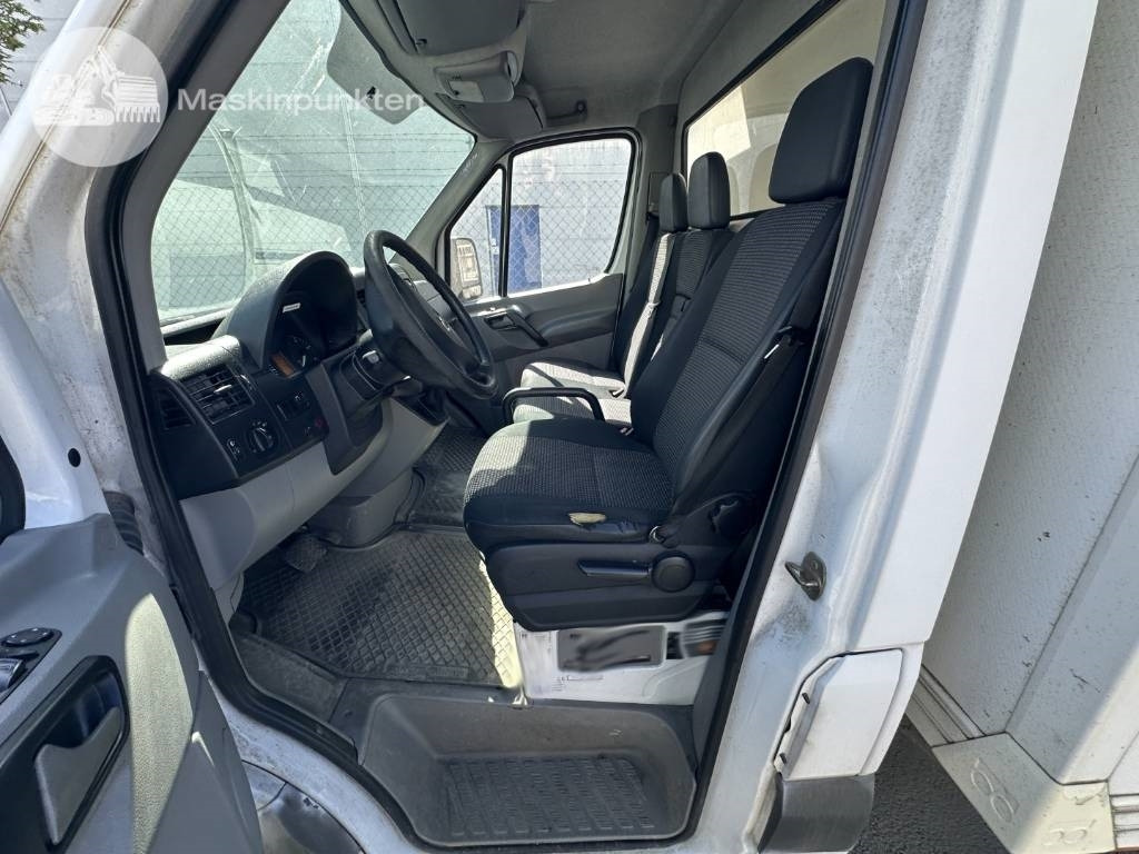 Dostavno vozilo sa zatvorenim sandukom Mercedes-Benz Sprinter 315 CDI: slika Dostavno vozilo sa zatvorenim sandukom Mercedes-Benz Sprinter 315 CDI