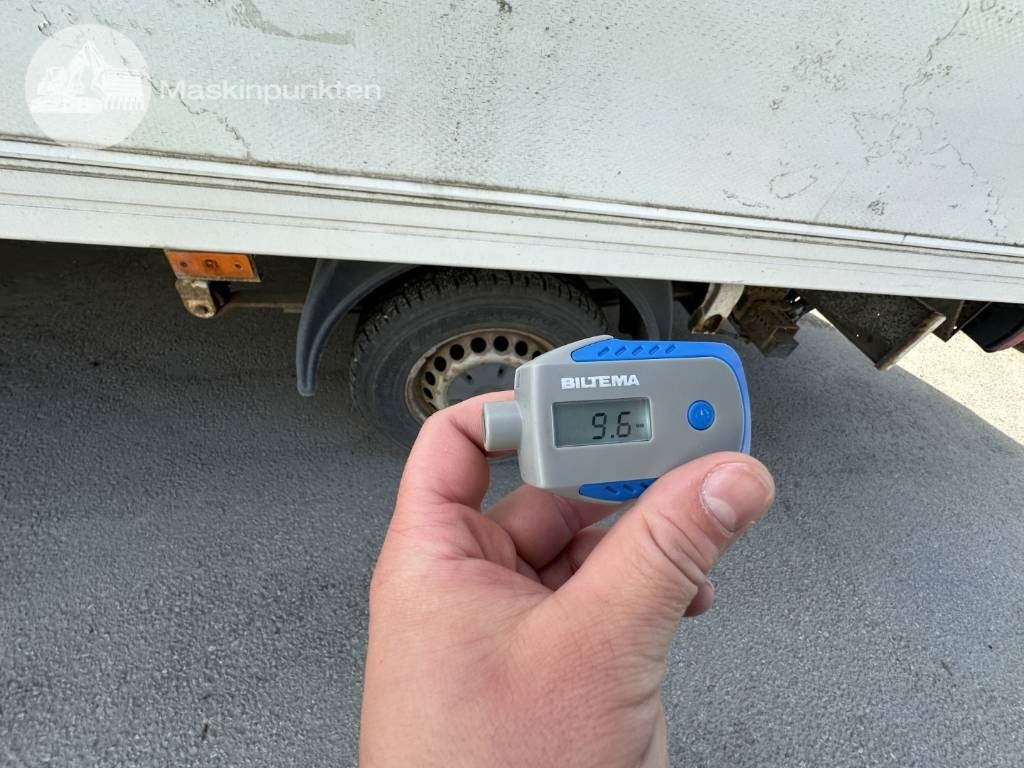 Dostavno vozilo sa zatvorenim sandukom Mercedes-Benz Sprinter 315 CDI: slika Dostavno vozilo sa zatvorenim sandukom Mercedes-Benz Sprinter 315 CDI