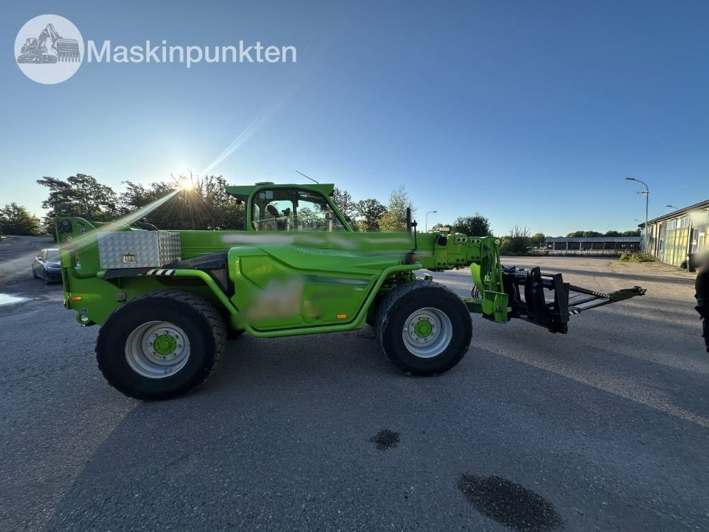 Merlo P 40.17 Plus - Teleskopski rukovatelj: slika Merlo P 40.17 Plus - Teleskopski rukovatelj Merlo P 40.17 Plus - Teleskopski rukovatelj: slika Merlo P 40.17 Plus - Teleskopski rukovatelj