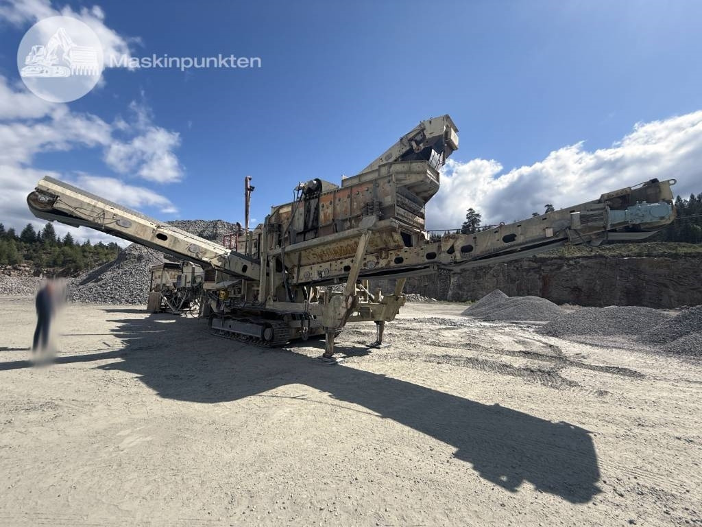 Metso LT 1100 + Bandmatare - Mobilna drobilica: slika Metso LT 1100 + Bandmatare - Mobilna drobilica Metso LT 1100 + Bandmatare - Mobilna drobilica: slika Metso LT 1100 + Bandmatare - Mobilna drobilica