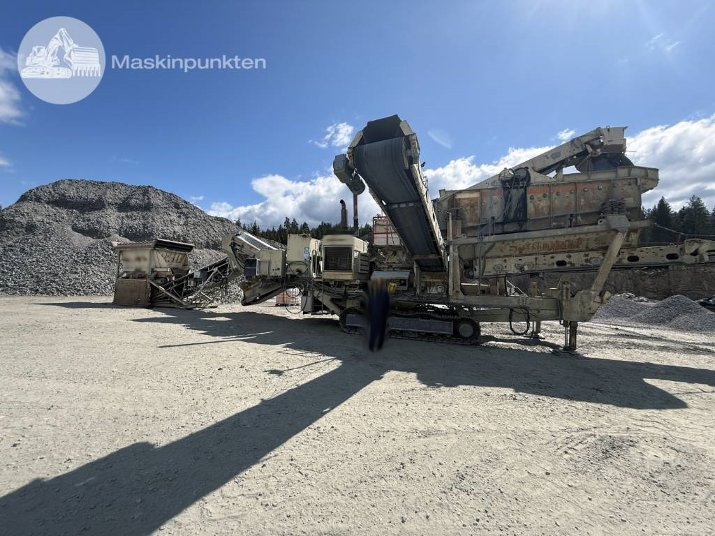 Metso LT 1100 + Bandmatare - Mobilna drobilica: slika Metso LT 1100 + Bandmatare - Mobilna drobilica Metso LT 1100 + Bandmatare - Mobilna drobilica: slika Metso LT 1100 + Bandmatare - Mobilna drobilica