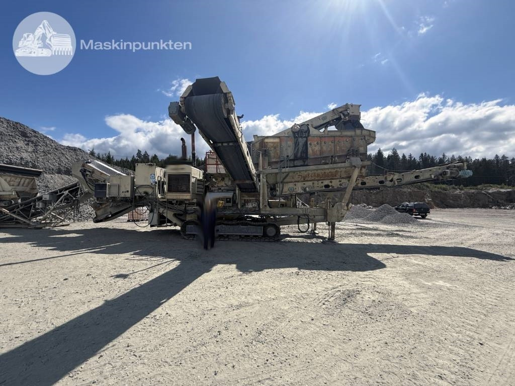 Metso LT 1100 + Bandmatare - Mobilna drobilica: slika Metso LT 1100 + Bandmatare - Mobilna drobilica Metso LT 1100 + Bandmatare - Mobilna drobilica: slika Metso LT 1100 + Bandmatare - Mobilna drobilica