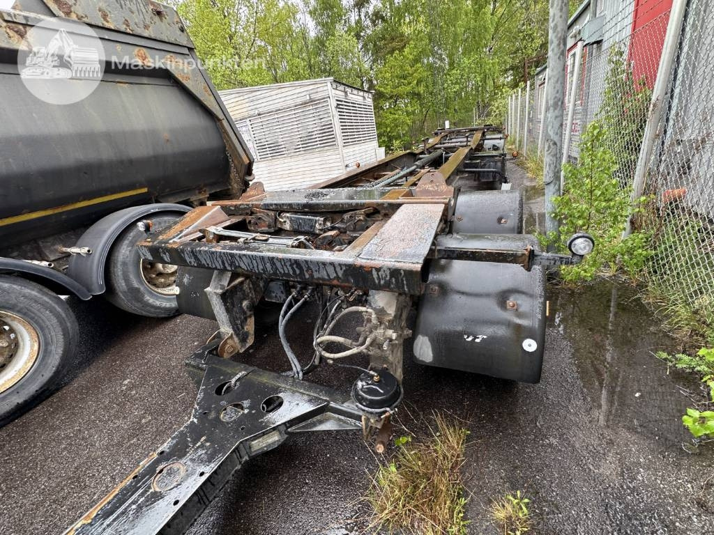 Mjölbysläpet VFP4-12,5-3 - Abroll/ Samopodizač prikolica: slika Mjölbysläpet VFP4-12,5-3 - Abroll/ Samopodizač prikolica Mjölbysläpet VFP4-12,5-3 - Abroll/ Samopodizač prikolica: slika Mjölbysläpet VFP4-12,5-3 - Abroll/ Samopodizač prikolica
