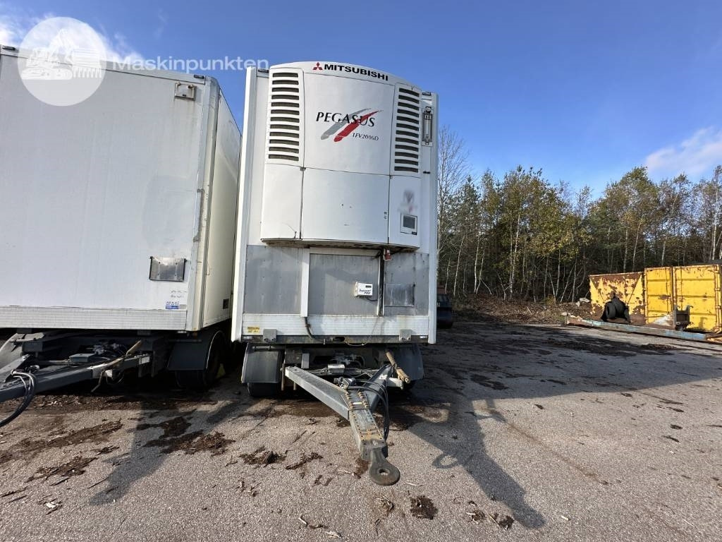 Närko kyl o fryssläp - Prikolica hladnjača: slika Närko kyl o fryssläp - Prikolica hladnjača Närko kyl o fryssläp - Prikolica hladnjača: slika Närko kyl o fryssläp - Prikolica hladnjača