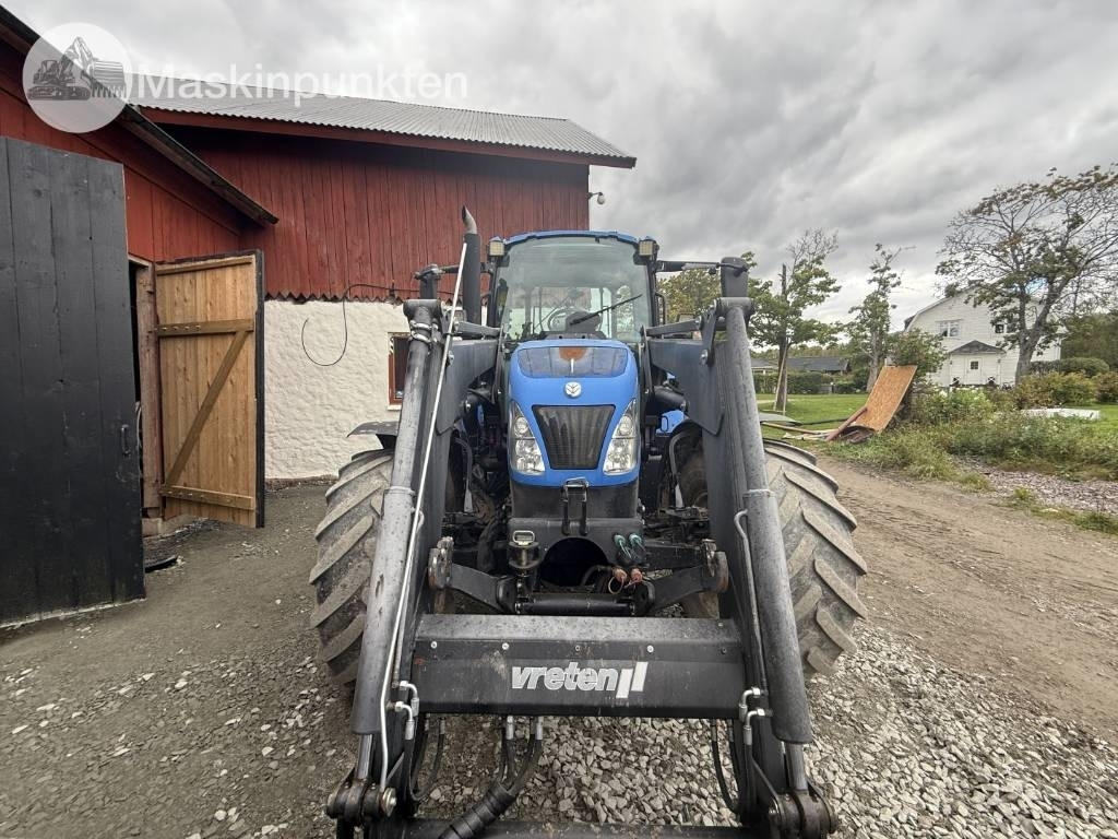New Holland T 5.95 - Traktor: slika New Holland T 5.95 - Traktor New Holland T 5.95 - Traktor: slika New Holland T 5.95 - Traktor