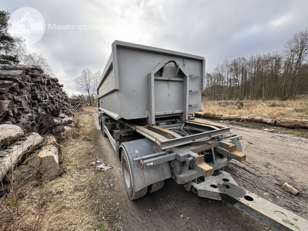 Norslep SL-30 KT - Abroll/ Samopodizač prikolica: slika Norslep SL-30 KT - Abroll/ Samopodizač prikolica Norslep SL-30 KT - Abroll/ Samopodizač prikolica: slika Norslep SL-30 KT - Abroll/ Samopodizač prikolica