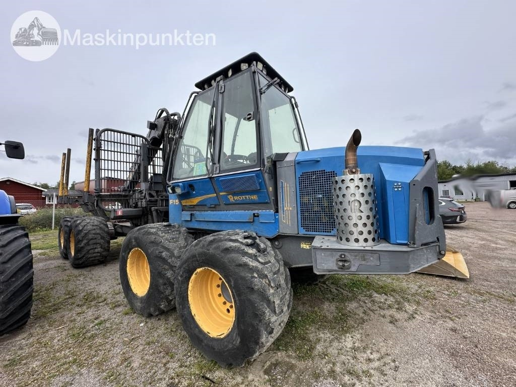 Rottne F15D - Forvarder: slika Rottne F15D - Forvarder Rottne F15D - Forvarder: slika Rottne F15D - Forvarder