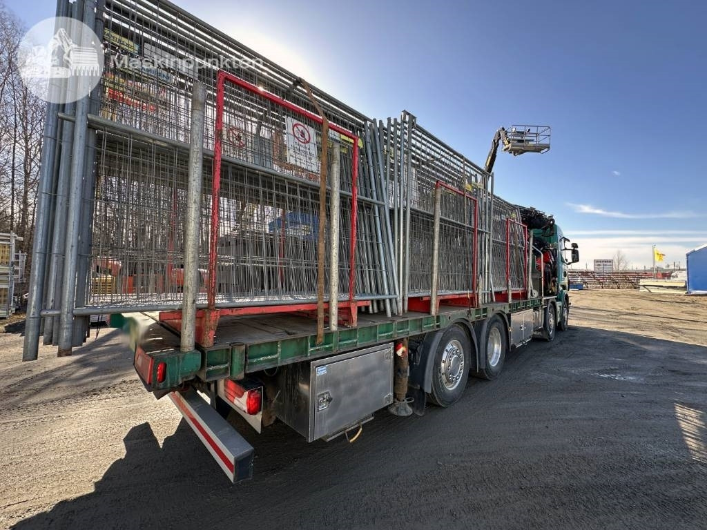 Scania R 440 LB - Kamion s kranom: slika Scania R 440 LB - Kamion s kranom Scania R 440 LB - Kamion s kranom: slika Scania R 440 LB - Kamion s kranom