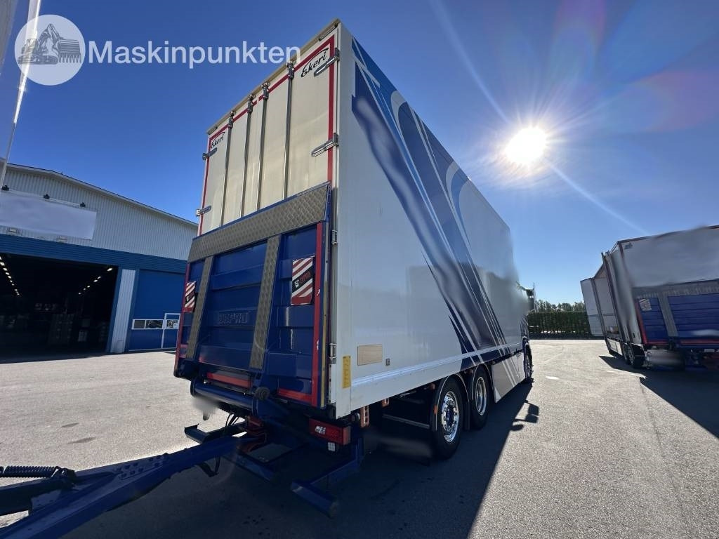 Scania R 520 - Kamion sandučar: slika Scania R 520 - Kamion sandučar Scania R 520 - Kamion sandučar: slika Scania R 520 - Kamion sandučar