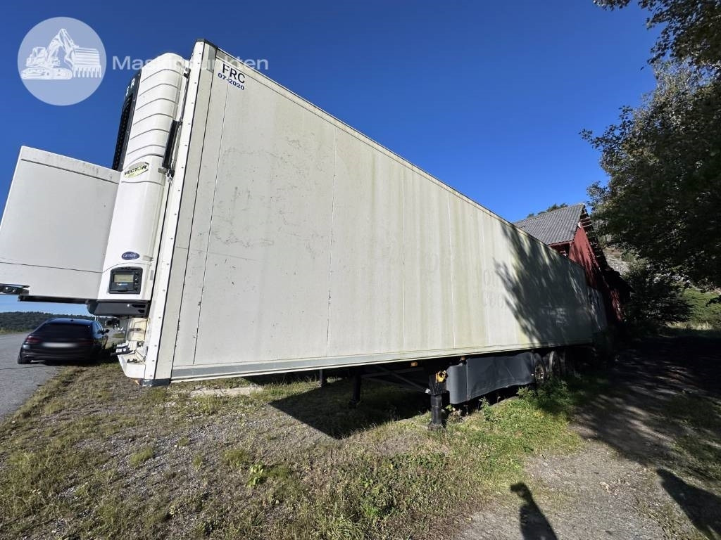 Schmitz Cargobull SKO 24 - Poluprikolica hladnjača: slika Schmitz Cargobull SKO 24 - Poluprikolica hladnjača Schmitz Cargobull SKO 24 - Poluprikolica hladnjača: slika Schmitz Cargobull SKO 24 - Poluprikolica hladnjača
