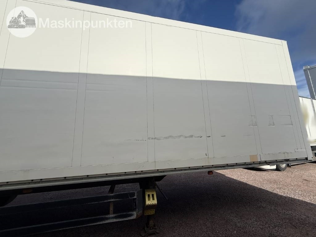 Schmitz SKO 24 - Poluprikolica sa zatvorenim sandukom: slika Schmitz SKO 24 - Poluprikolica sa zatvorenim sandukom Schmitz SKO 24 - Poluprikolica sa zatvorenim sandukom: slika Schmitz SKO 24 - Poluprikolica sa zatvorenim sandukom