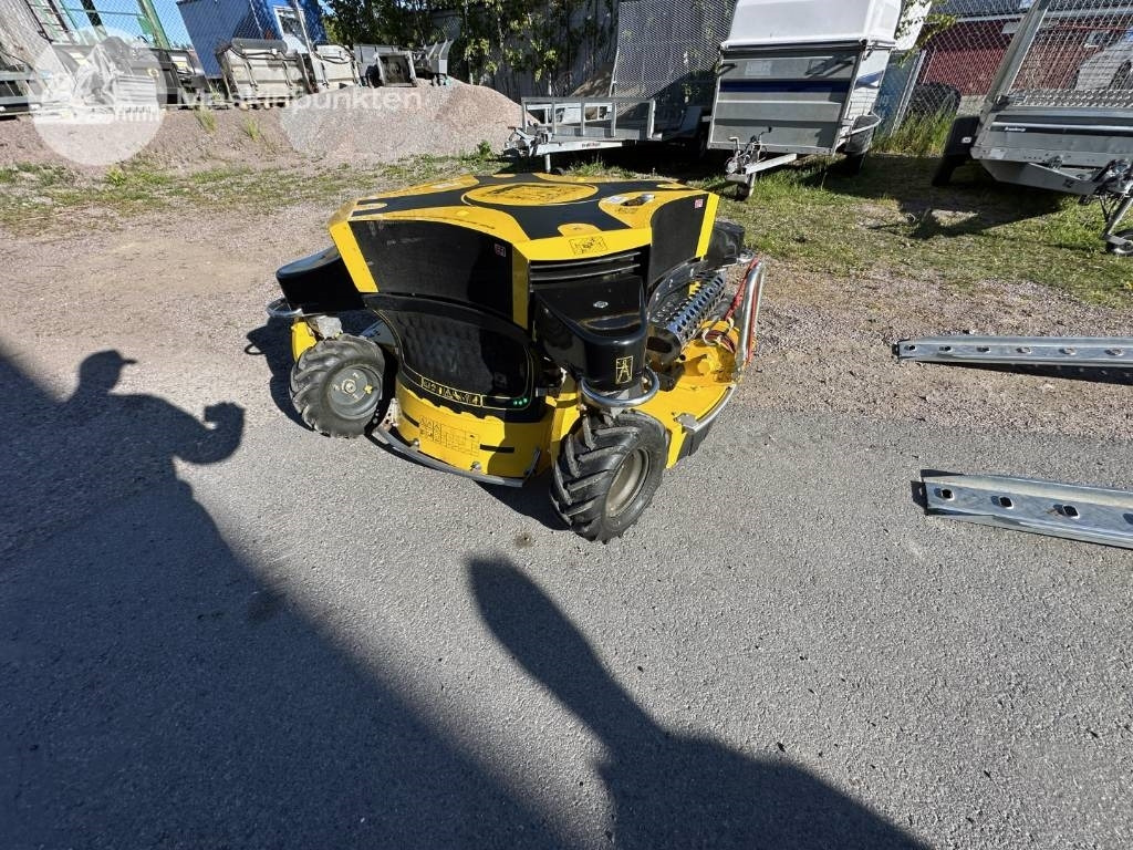 Spider 2SGS EFI - Vrtna kosilica: slika Spider 2SGS EFI - Vrtna kosilica Spider 2SGS EFI - Vrtna kosilica: slika Spider 2SGS EFI - Vrtna kosilica
