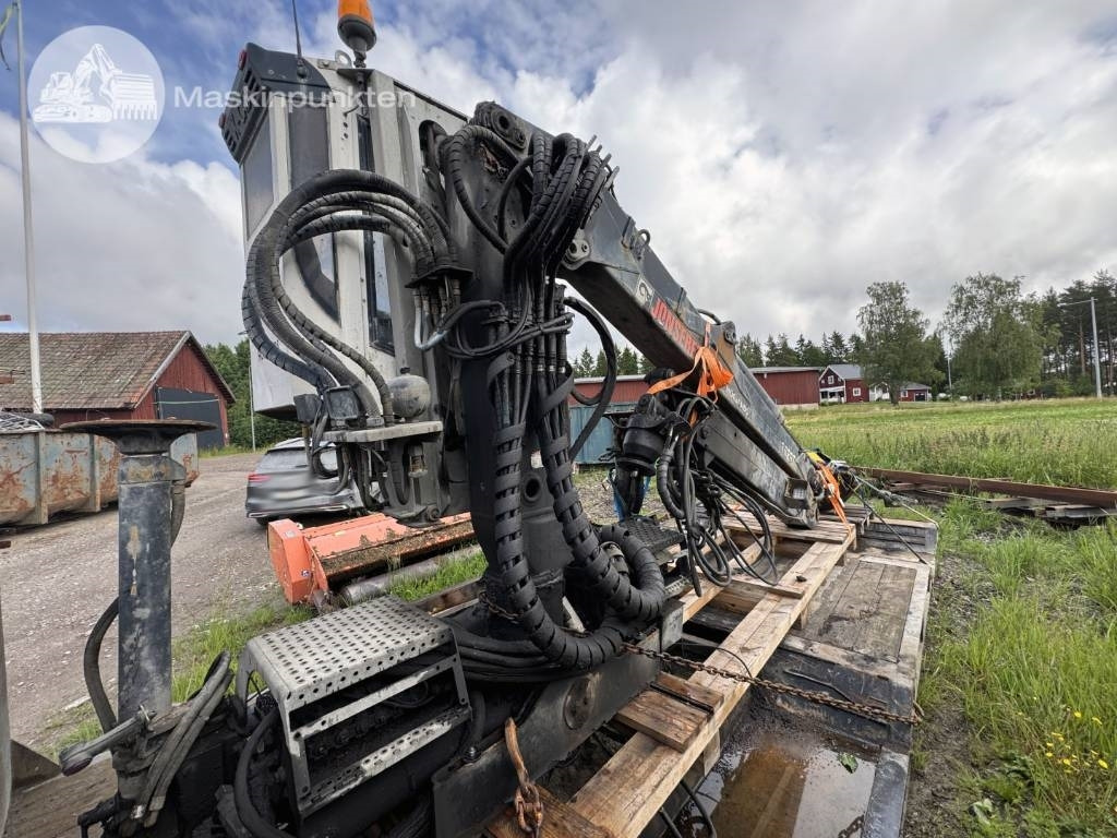 Jonsered J 1088 S 79 Timmerkran - Šumarska oprema: slika Jonsered J 1088 S 79 Timmerkran - Šumarska oprema Jonsered J 1088 S 79 Timmerkran - Šumarska oprema: slika Jonsered J 1088 S 79 Timmerkran - Šumarska oprema