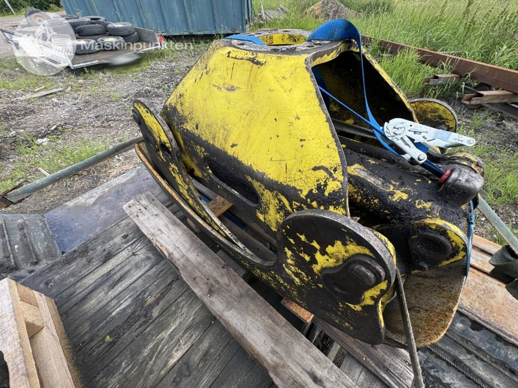 Jonsered J 1088 S 79 Timmerkran - Šumarska oprema: slika Jonsered J 1088 S 79 Timmerkran - Šumarska oprema Jonsered J 1088 S 79 Timmerkran - Šumarska oprema: slika Jonsered J 1088 S 79 Timmerkran - Šumarska oprema