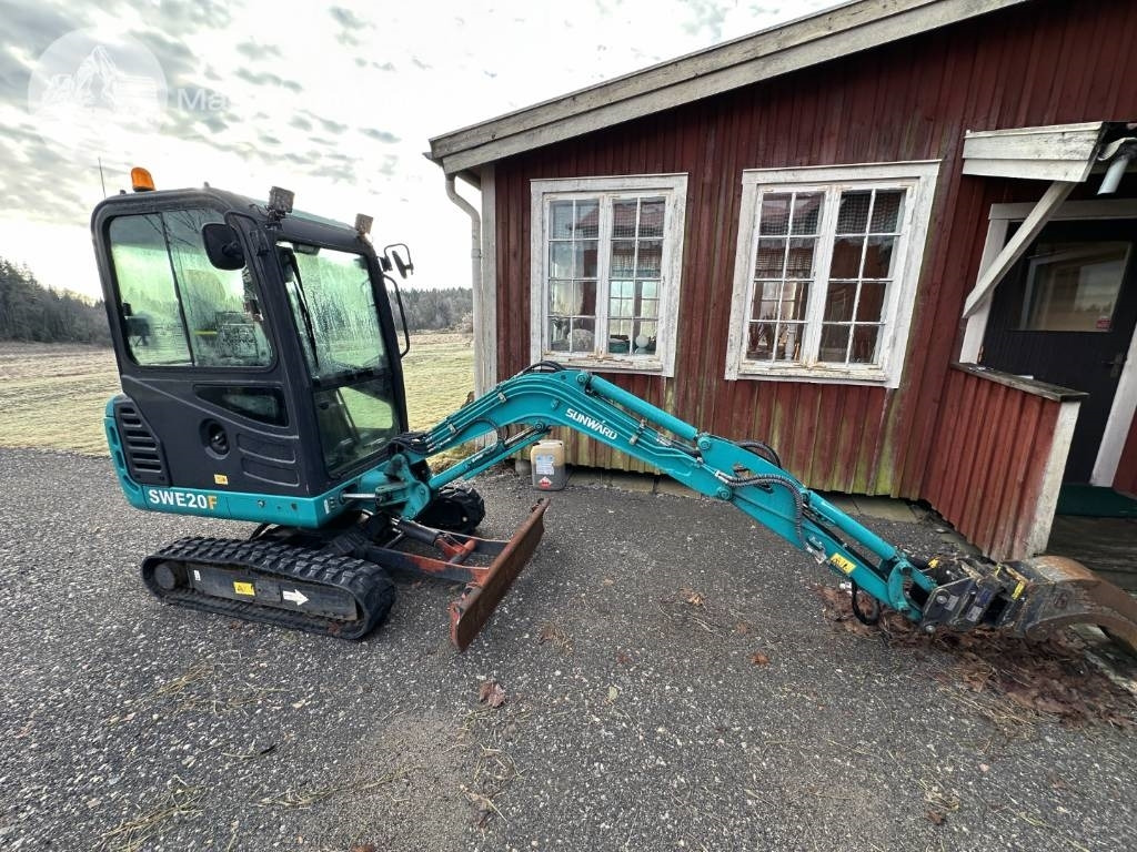 Sunward SWE 20 F med släp! - Mini bager: slika Sunward SWE 20 F med släp! - Mini bager Sunward SWE 20 F med släp! - Mini bager: slika Sunward SWE 20 F med släp! - Mini bager