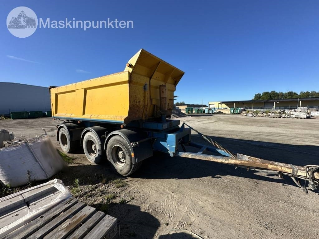 TRIOLIFT 0C0TTPS-3 - Kiper prikolica: slika TRIOLIFT 0C0TTPS-3 - Kiper prikolica TRIOLIFT 0C0TTPS-3 - Kiper prikolica: slika TRIOLIFT 0C0TTPS-3 - Kiper prikolica