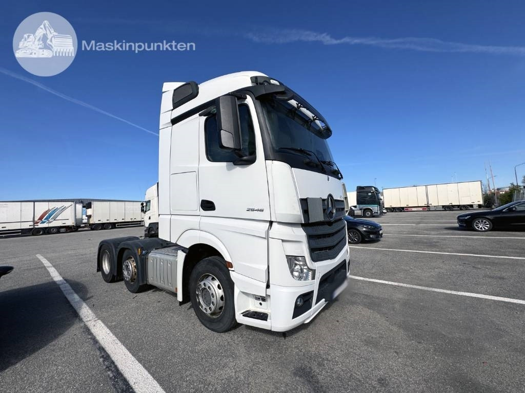 Mercedes-Benz Actros 2545 - Tegljač: slika Mercedes-Benz Actros 2545 - Tegljač Mercedes-Benz Actros 2545 - Tegljač: slika Mercedes-Benz Actros 2545 - Tegljač