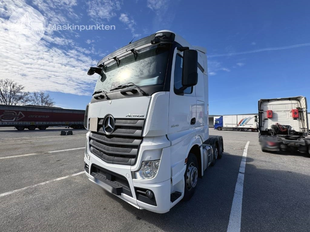Mercedes-Benz Actros 2545 - Tegljač: slika Mercedes-Benz Actros 2545 - Tegljač Mercedes-Benz Actros 2545 - Tegljač: slika Mercedes-Benz Actros 2545 - Tegljač