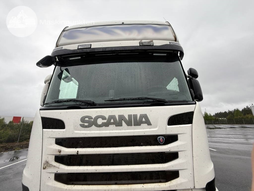 Tegljač Scania R 440 LA: slika Tegljač Scania R 440 LA