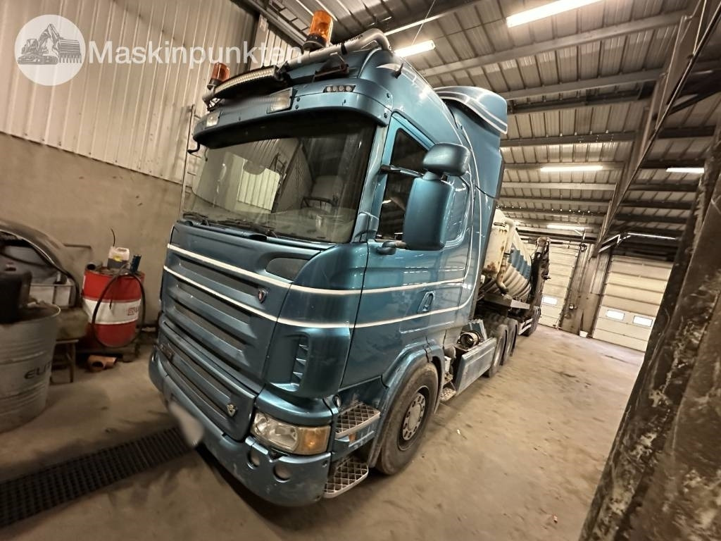 Scania R 560 gödseltrailer - Tegljač: slika Scania R 560 gödseltrailer - Tegljač Scania R 560 gödseltrailer - Tegljač: slika Scania R 560 gödseltrailer - Tegljač