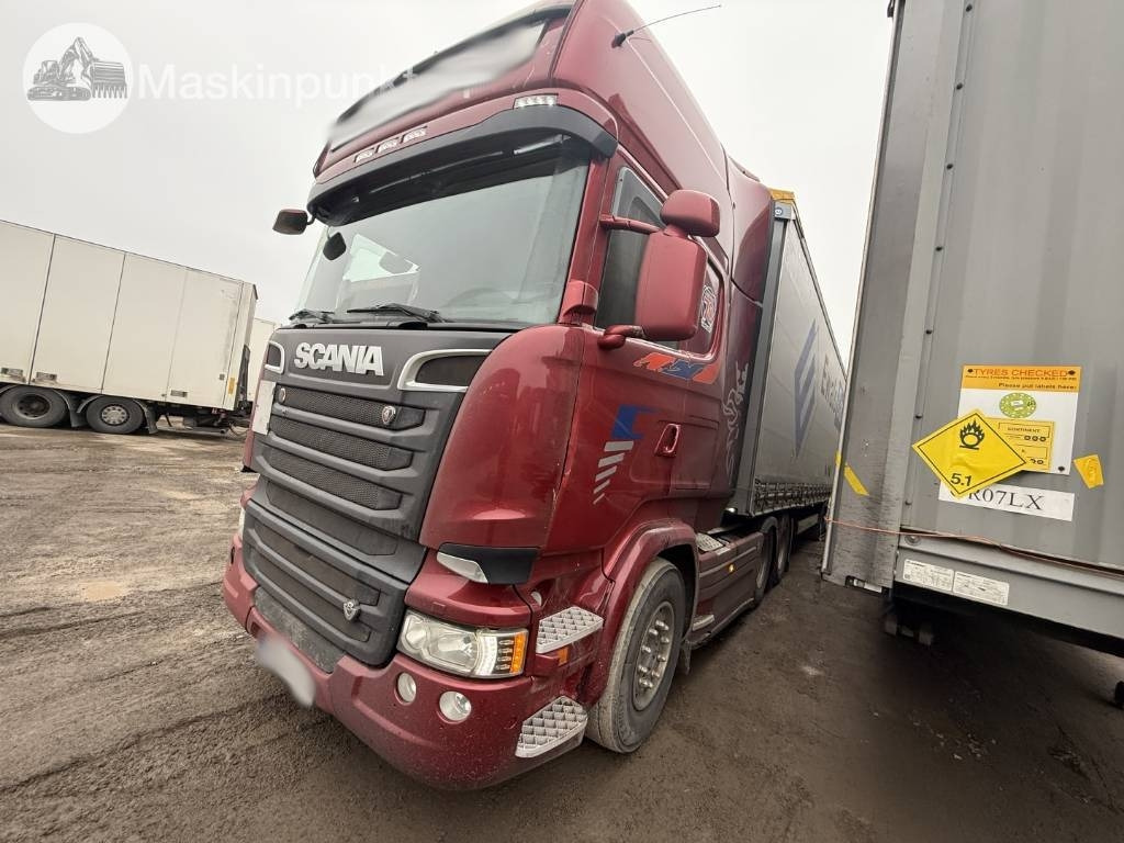 Scania R 580 - Tegljač: slika Scania R 580 - Tegljač Scania R 580 - Tegljač: slika Scania R 580 - Tegljač