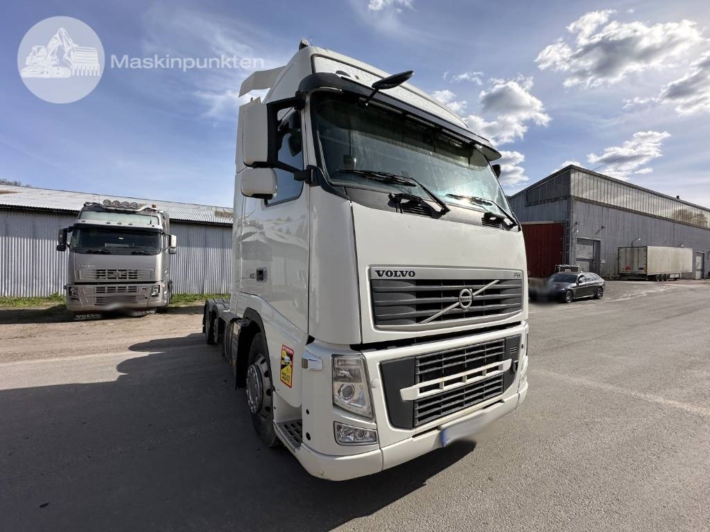 Volvo FH 460 - Tegljač: slika Volvo FH 460 - Tegljač Volvo FH 460 - Tegljač: slika Volvo FH 460 - Tegljač