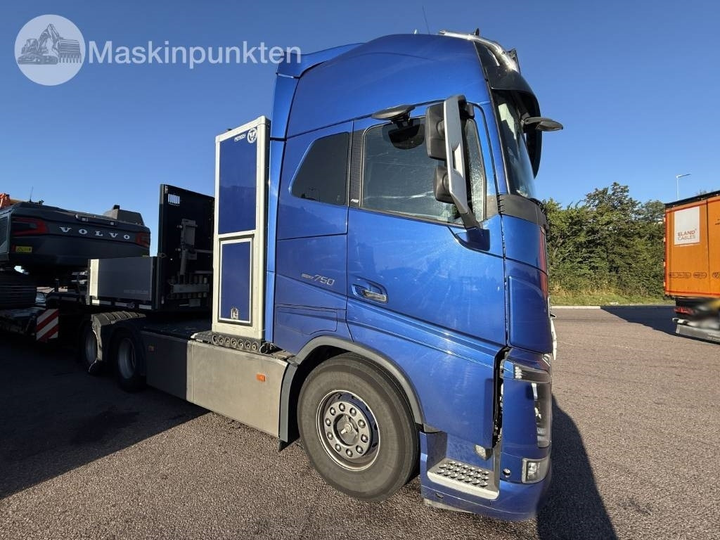 Volvo FH 750 - Tegljač: slika Volvo FH 750 - Tegljač Volvo FH 750 - Tegljač: slika Volvo FH 750 - Tegljač